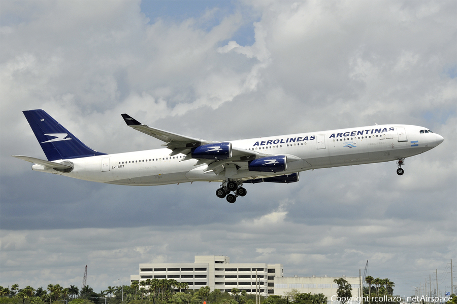 Aerolineas Argentinas Airbus A340-312 (LV-BMT) | Photo 11020