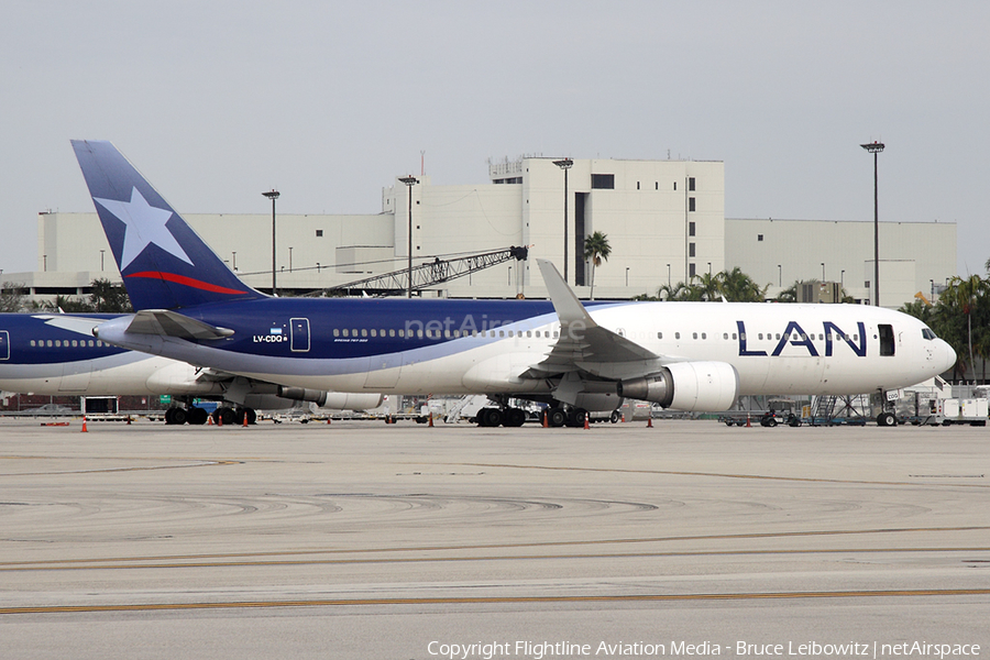 LAN Airlines Boeing 767-316(ER) (LV-CDQ) | Photo 82417