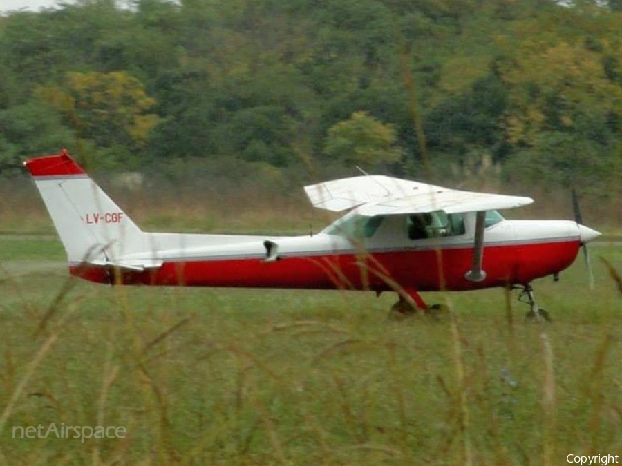 (Private) Cessna 150M (LV-CGF) | Photo 451904