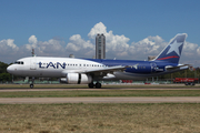 LATAM Airlines Argentina Airbus A320-233 (LV-CKV) at  Buenos Aires - Jorge Newbery Airpark, Argentina
