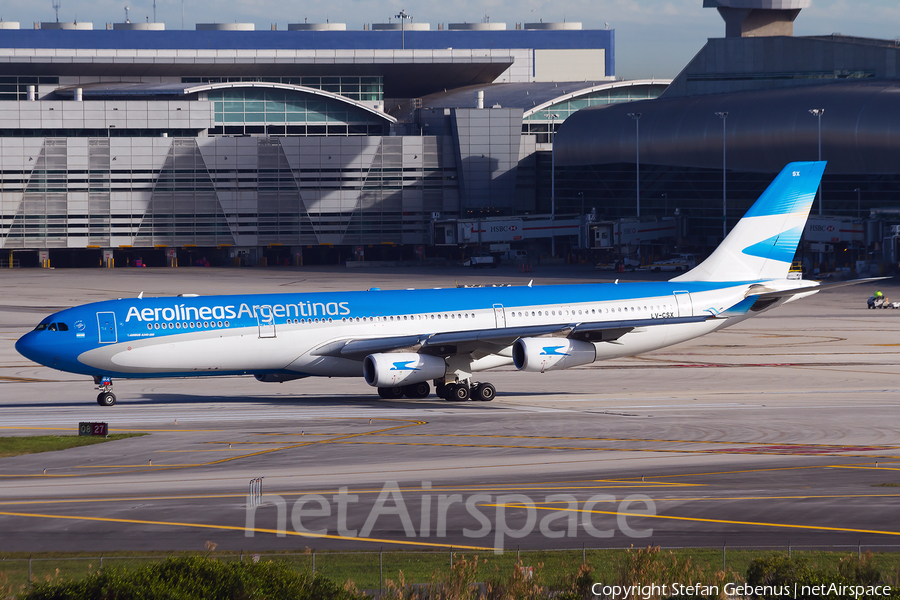 Aerolineas Argentinas Airbus A340-313X (LV-CSX) | Photo 45810