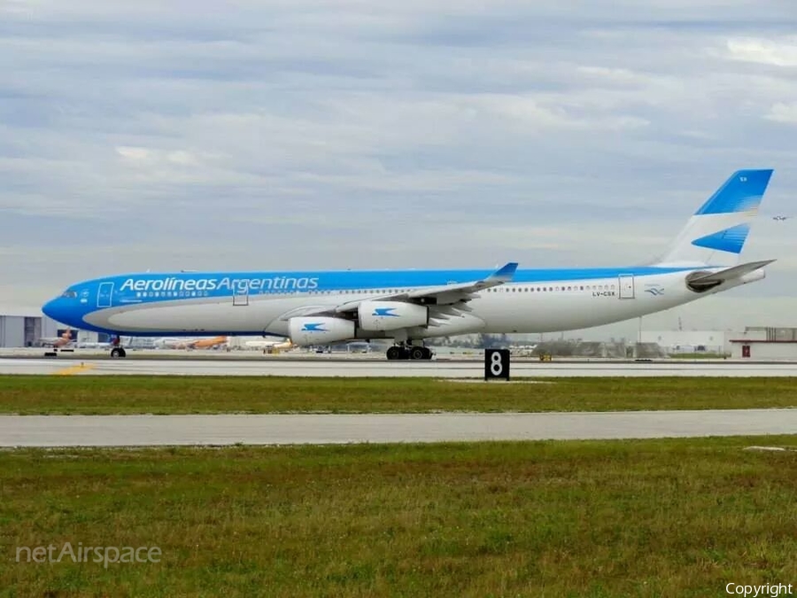 Aerolineas Argentinas Airbus A340-313X (LV-CSX) | Photo 52554