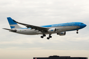 Aerolineas Argentinas Airbus A330-223 (LV-FNJ) at  Miami - International, United States