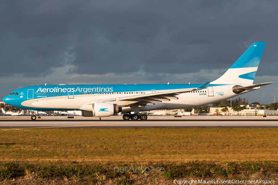 Aerolineas Argentinas Airbus A330-223 (LV-FNK) | Photo 151529