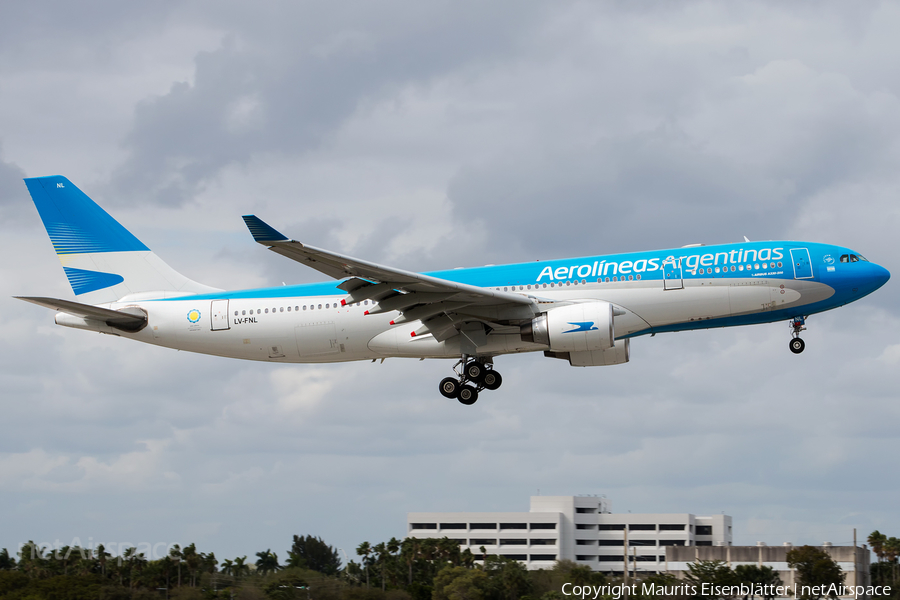 Aerolineas Argentinas Airbus A330-223 (LV-FNL) | Photo 151501