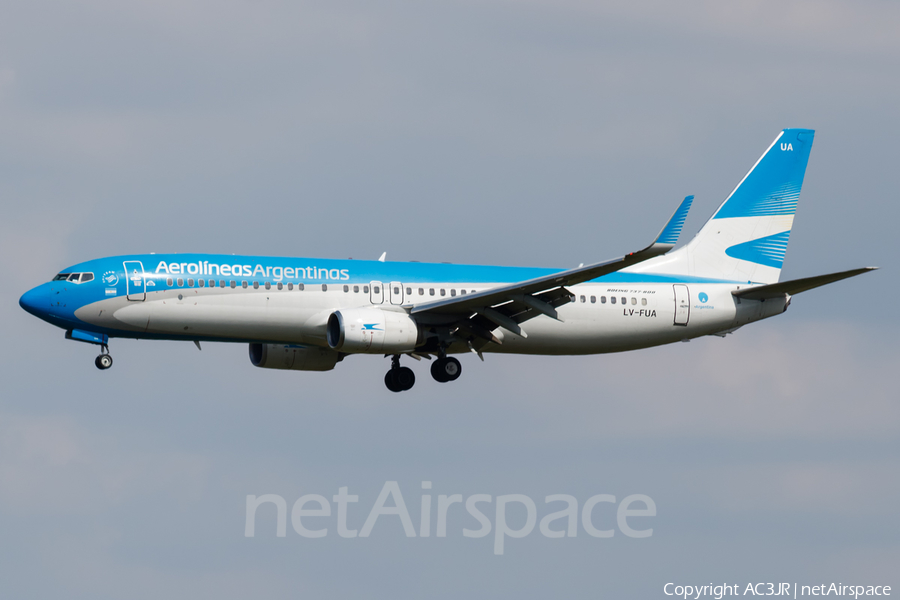 Aerolineas Argentinas Boeing 737-8HX (LV-FUA) | Photo 331139