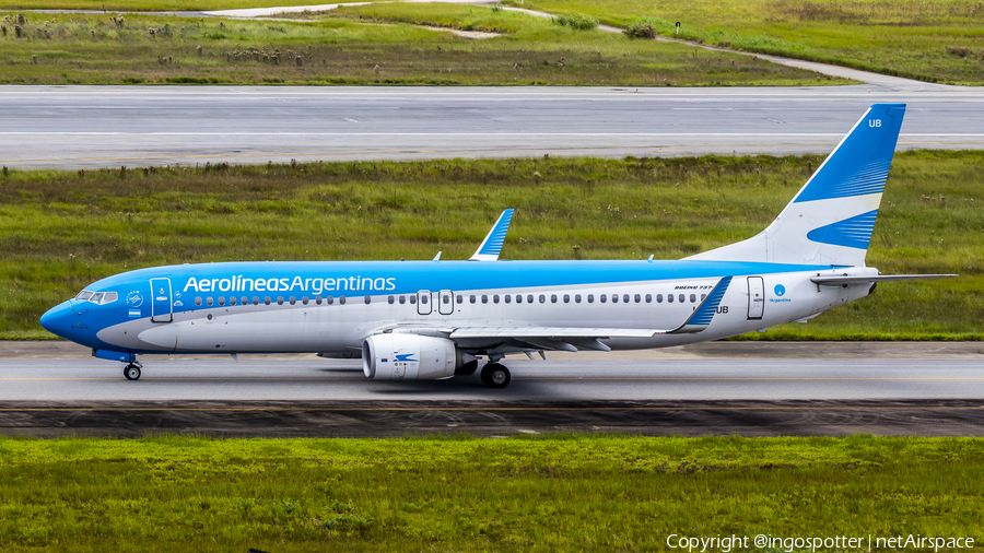 Aerolineas Argentinas Boeing 737-8HX (LV-FUB) | Photo 373324