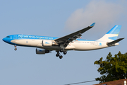 Aerolineas Argentinas Airbus A330-202 (LV-FVH) at  New York - John F. Kennedy International, United States