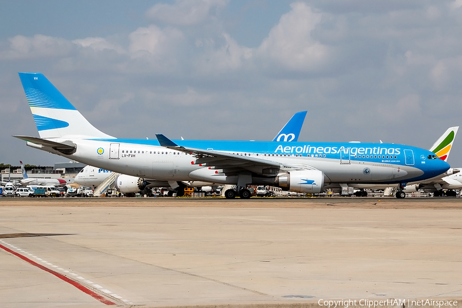 Aerolineas Argentinas Airbus A330-202 (LV-FVH) | Photo 286056