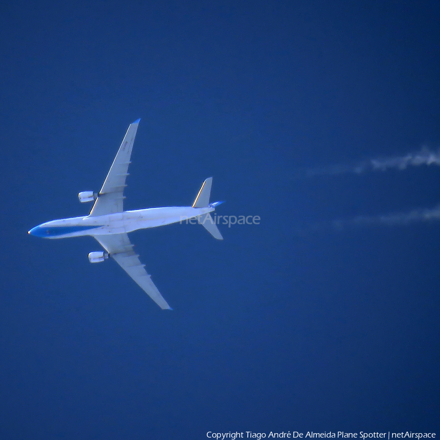 Aerolineas Argentinas Airbus A330-202 (LV-FVH) | Photo 626163