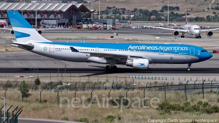Aerolineas Argentinas Airbus A330-202 (LV-FVI) | Photo 236439