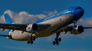 Aerolineas Argentinas Airbus A330-202 (LV-FVI) at  Miami - International, United States
