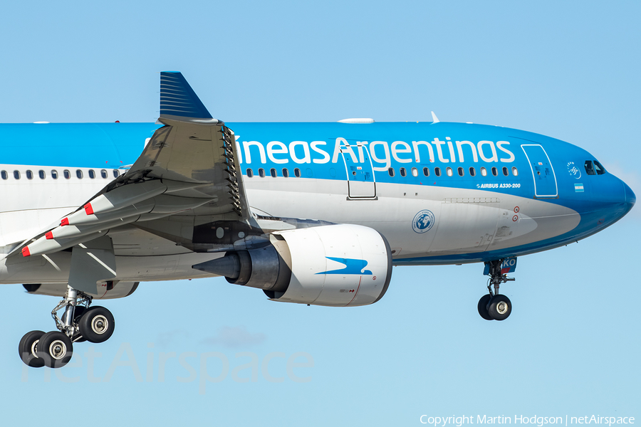 Aerolineas Argentinas Airbus A330-203 (LV-GKO) | Photo 316369