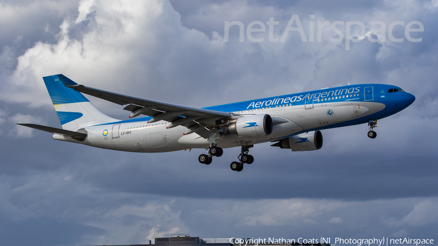 Aerolineas Argentinas Airbus A330-203 (LV-GKO) | Photo 381982