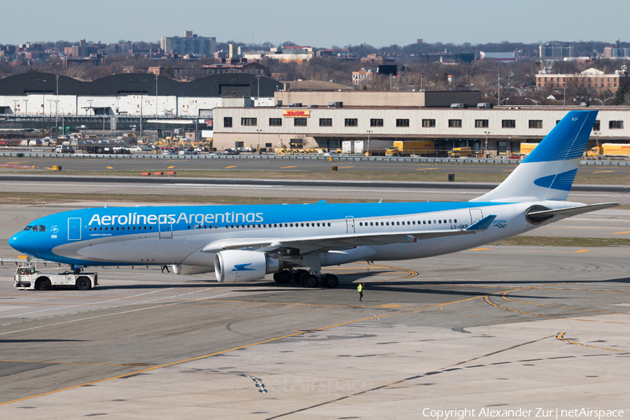 Aerolineas Argentinas Airbus A330-203 (LV-GKP) | Photo 158413