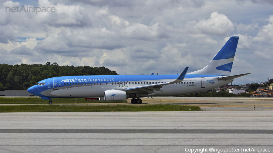 Aerolineas Argentinas Boeing 737-887 (LV-GKU) | Photo 337186