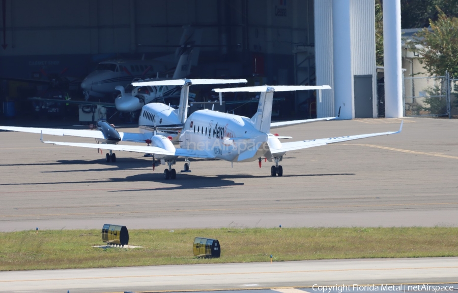 AeroPuna Beech 1900D (LV-JKU) | Photo 549280