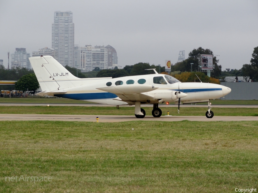 (Private) Cessna 402 (LV-JLM) | Photo 46369