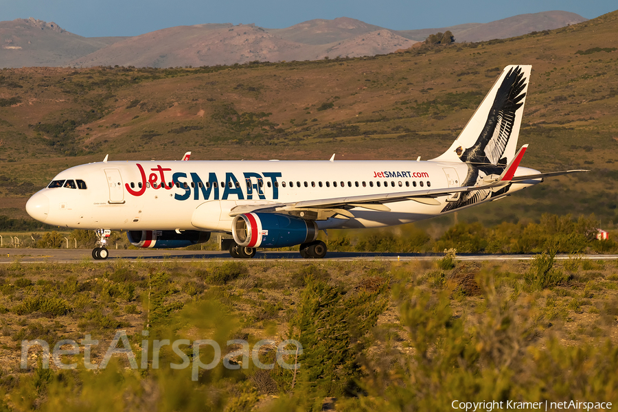 JetSMART Argentina Airbus A320-232 (LV-KFX) | Photo 677240