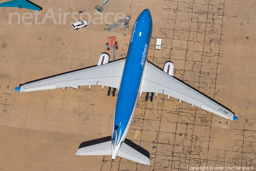 Aerolineas Argentinas Airbus A330-243 (LV-KHU) | Photo 676167
