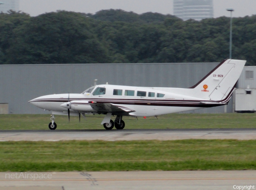 (Private) Cessna 402B Businessliner (LV-MZN) | Photo 46370