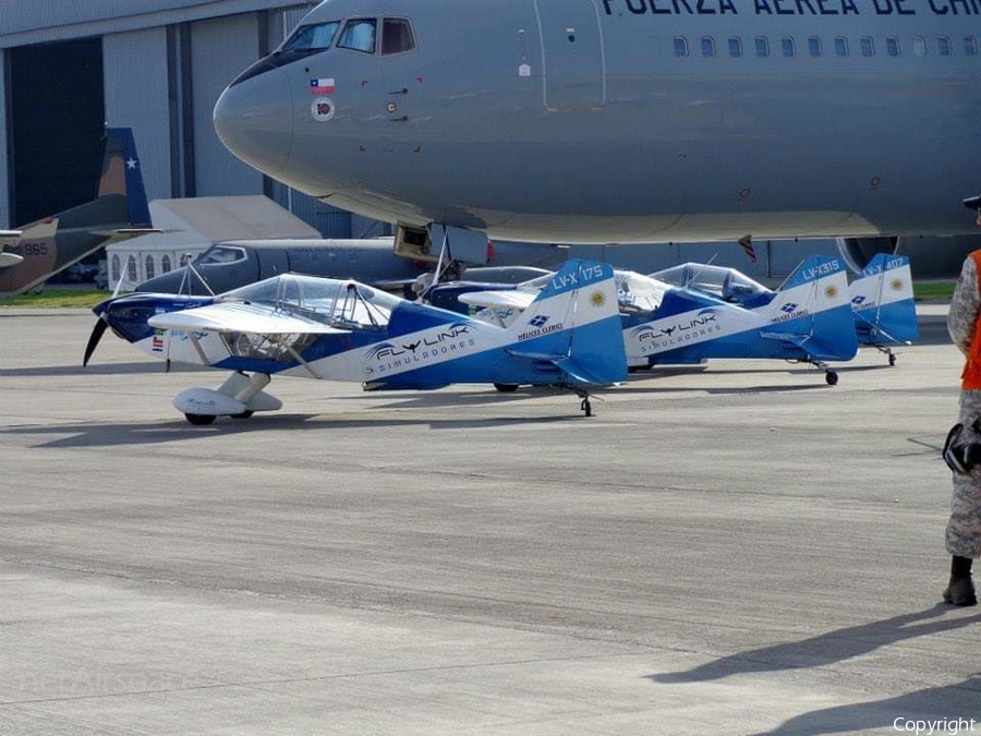 Equipo de Acrobacia Hangar del Cielo Rans S-10 Sakota (LV-X-175) | Photo 444372