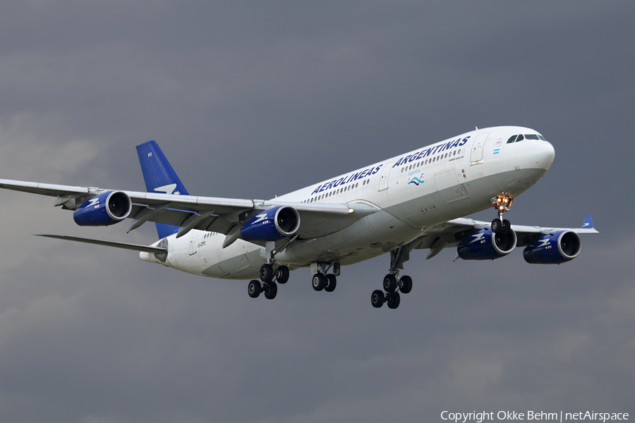 Aerolineas Argentinas Airbus A340-221 (LV-ZPO) | Photo 36416