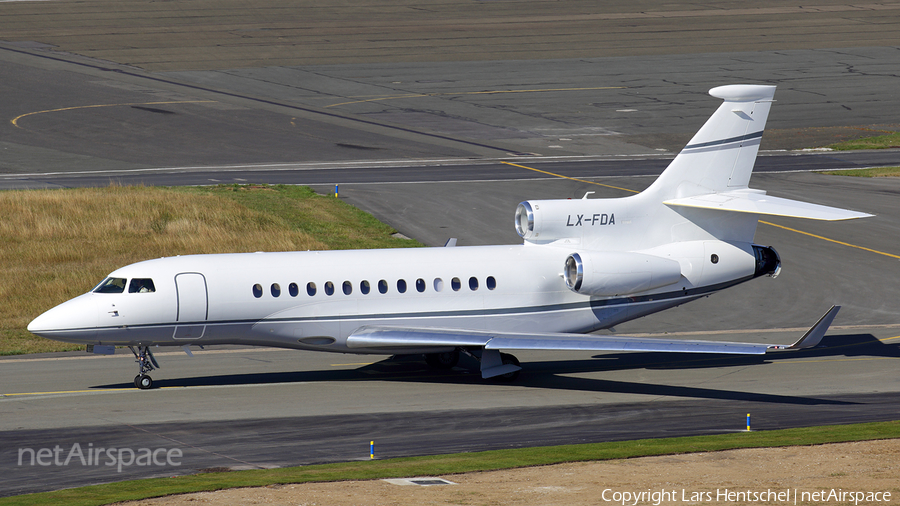 Global Jet Luxembourg Dassault Falcon 7X (LX-FDA) | Photo 127595