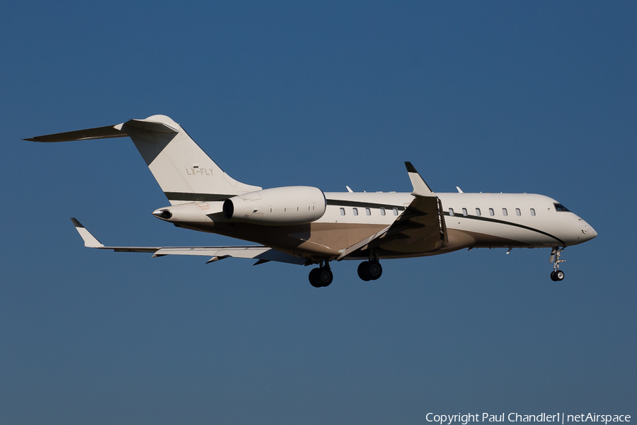 Global Jet Luxembourg Bombardier BD-700-1A10 Global Express XRS (LX-FLY) | Photo 222859