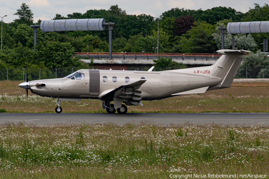 Jetfly Aviation Pilatus PC-12/47E (LX-JFA) | Photo 388372