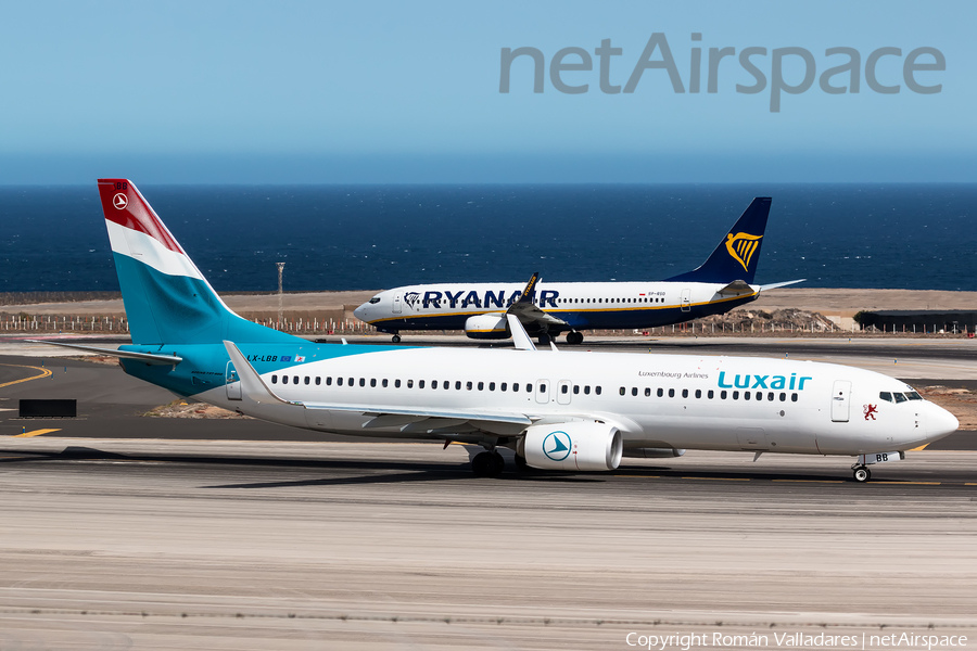 Luxair Boeing 737-86J (LX-LBB) | Photo 458459