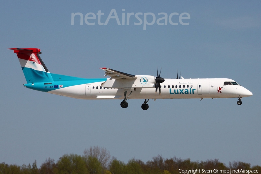 Luxair Bombardier DHC-8-402Q (LX-LGN) | Photo 25880