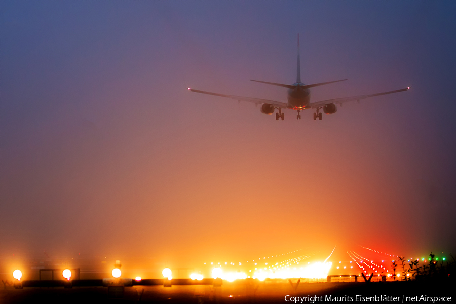 Luxair Boeing 737-7C9 (LX-LGQ) | Photo 128936