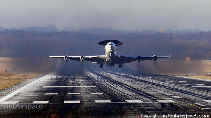 NATO Boeing E-3A Sentry (LX-N90455) | Photo 141411