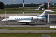 Luxaviation Bombardier BD-100-1A10 Challenger 300 (LX-PMA) at  Hamburg - Fuhlsbuettel (Helmut Schmidt), Germany