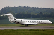 Luxaviation Gulfstream G650 (LX-SIX) at  London - Luton, United Kingdom