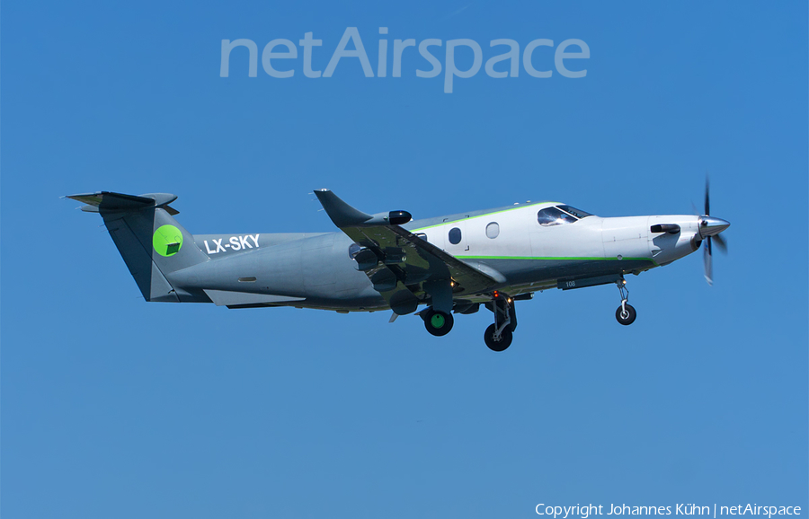 (Private) Pilatus PC-12/45 (LX-SKY) | Photo 242749