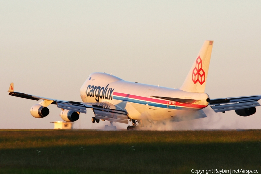 Cargolux Boeing 747-4R7F (LX-UCV) | Photo 556051