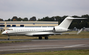 Global Jet Luxembourg Bombardier BD-700-1A10 Global Express XRS (LX-ZED) at  Farnborough, United Kingdom