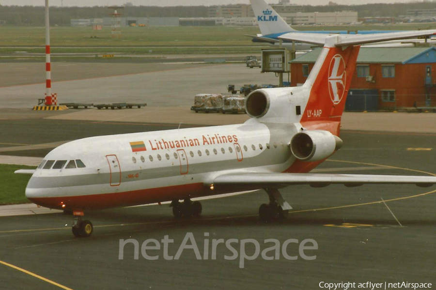 Lithuanian Airlines Yakovlev Yak-42 (LY-AAP) | Photo 403596