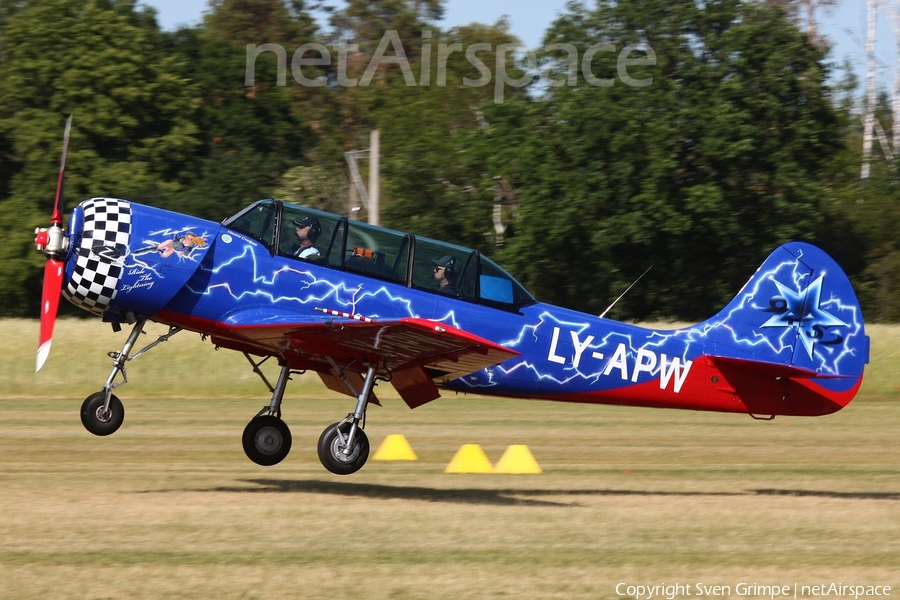 (Private) Yakovlev Yak-52 (LY-APW) | Photo 514130