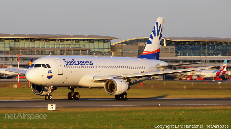 SunExpress (Avion Express) Airbus A320-212 (LY-COM) | Photo 251992