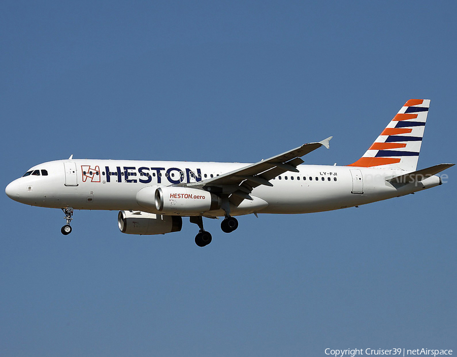 Heston Airlines Airbus A320-232 (LY-FJI) | Photo 537333