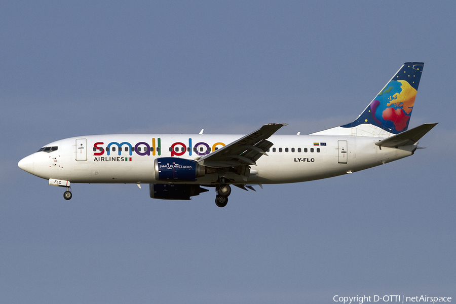 Small Planet Airlines Boeing 737-31S (LY-FLC) | Photo 384823