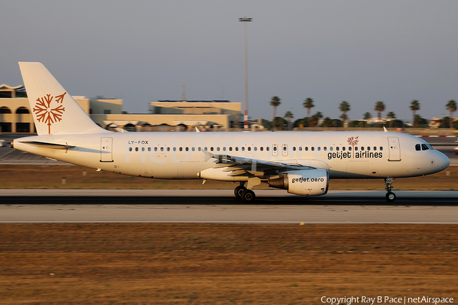 GetJet Airlines Airbus A320-214 (LY-FOX) | Photo 344304