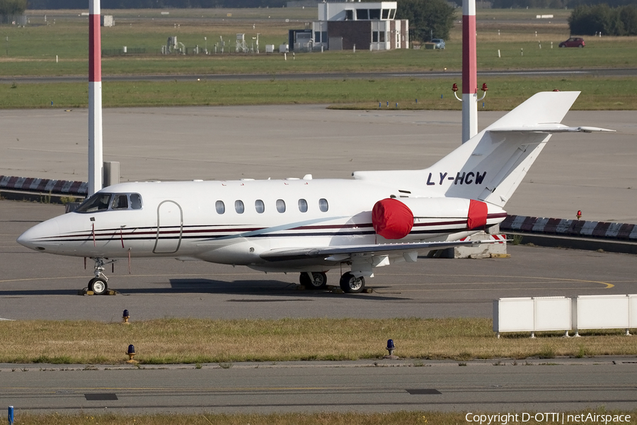 Charter Jets Raytheon Hawker 800XP (LY-HCW) | Photo 449635