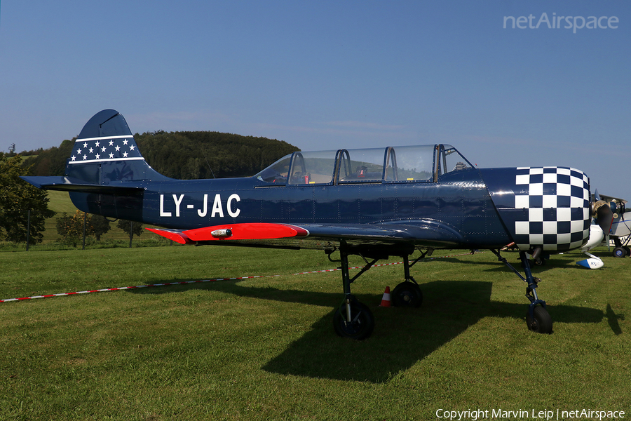 (Private) Yakovlev Yak-52 (LY-JAC) | Photo 640243
