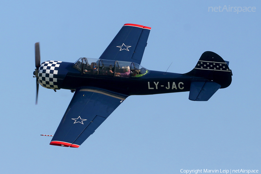 (Private) Yakovlev Yak-52 (LY-JAC) | Photo 640274