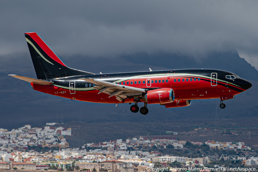 KlasJet Boeing 737-522 (LY-KDT) | Photo 642181