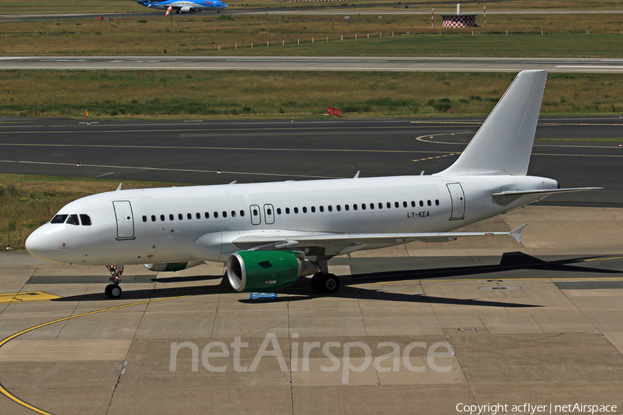 GetJet Airlines Airbus A319-112 (LY-KEA) | Photo 341938